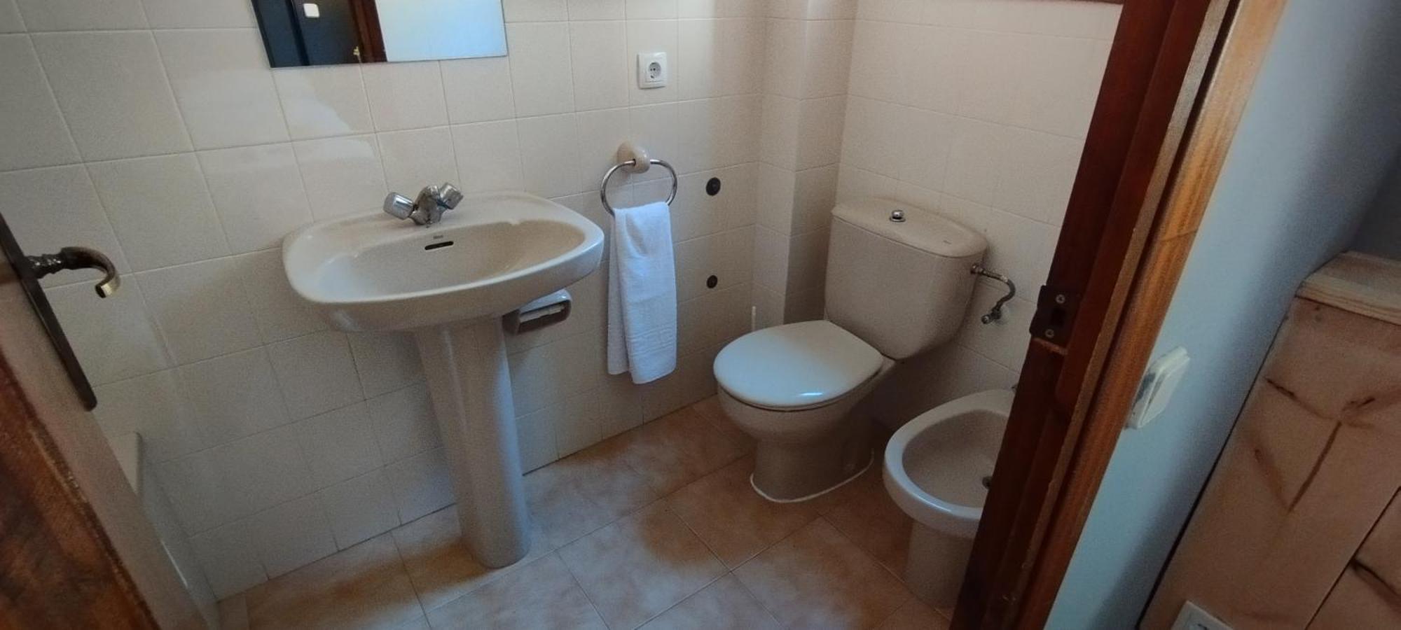 Hostal Casa Pirineus & Deportes De Aventura Baró Esterno foto