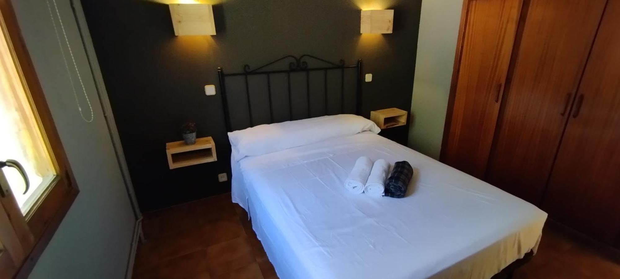 Hostal Casa Pirineus & Deportes De Aventura Baró Esterno foto