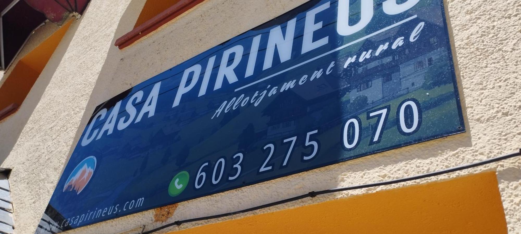 Hostal Casa Pirineus & Deportes De Aventura Baró Esterno foto